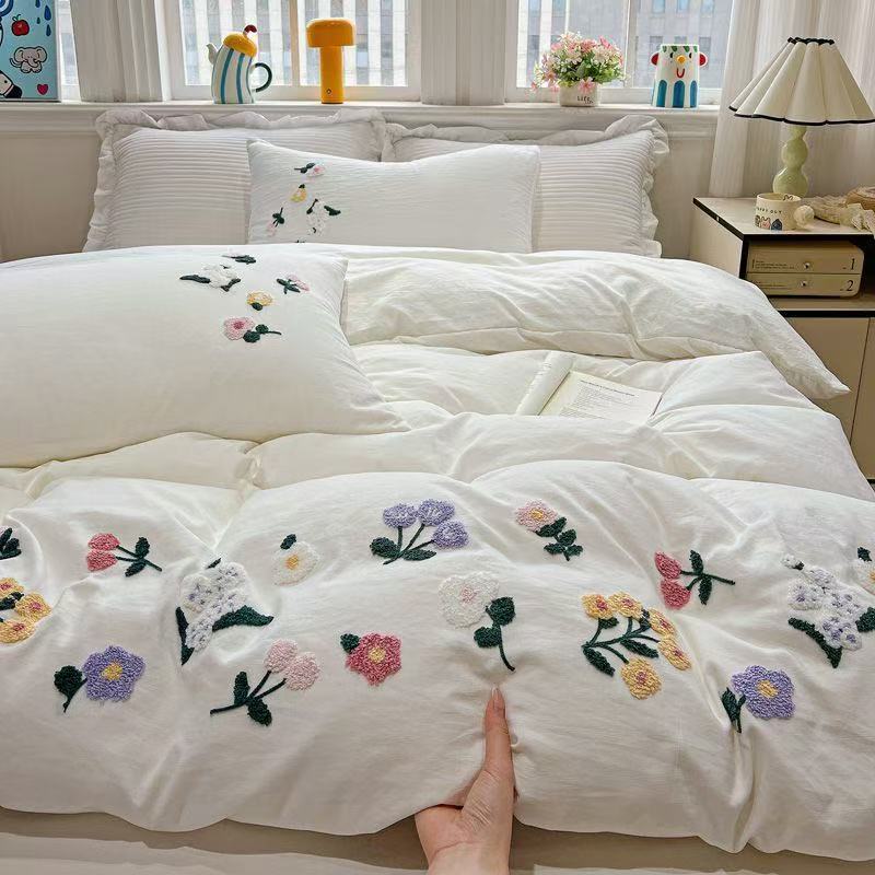 Aesthetic Floral Duvet Cover - Housse de couette brodée de motifs