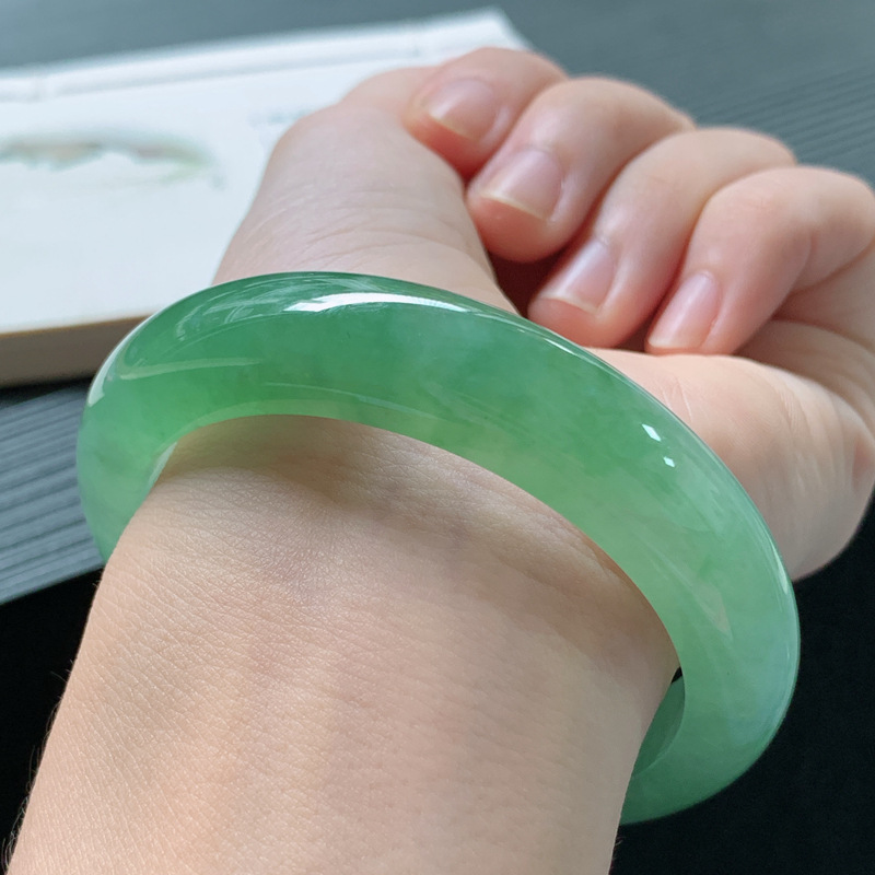 Bracelet en jadéite, jade ciré - Lighting avis et prix